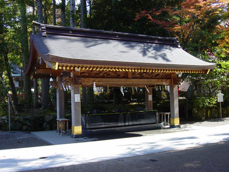 J-SHIRA01